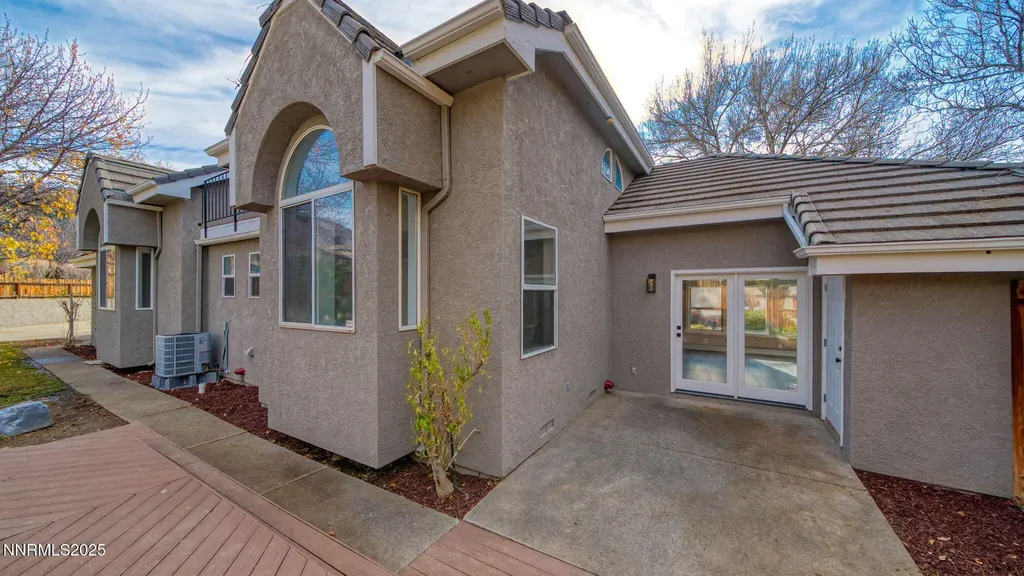 5700 Hidden Valley Reno NV 89502