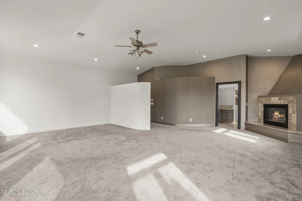2415 Marina Reno NV 89519