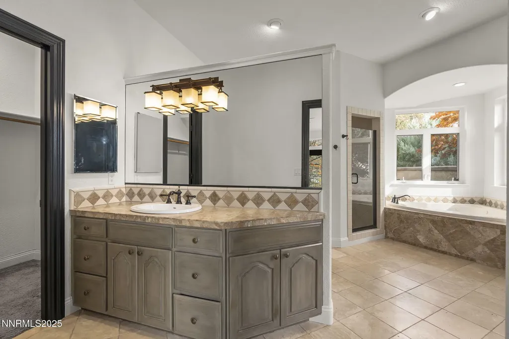 2415 Marina Reno NV 89519