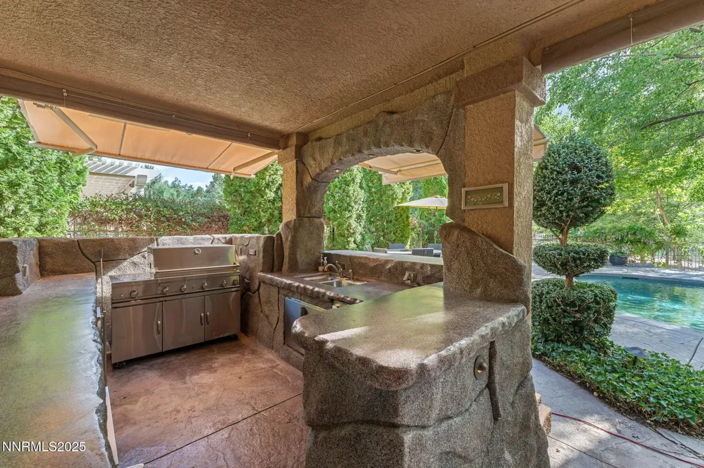 2415 Marina Reno NV 89519