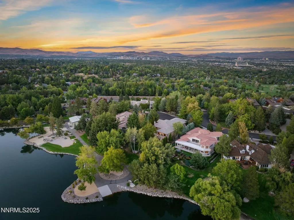 2415 Marina Reno NV 89519