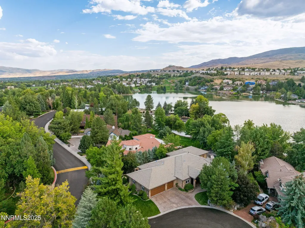 2415 Marina Reno NV 89519