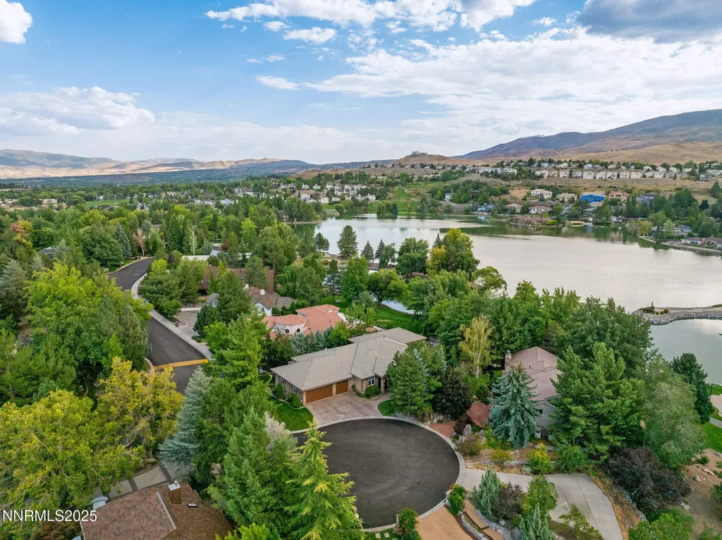 2415 Marina Reno NV 89519
