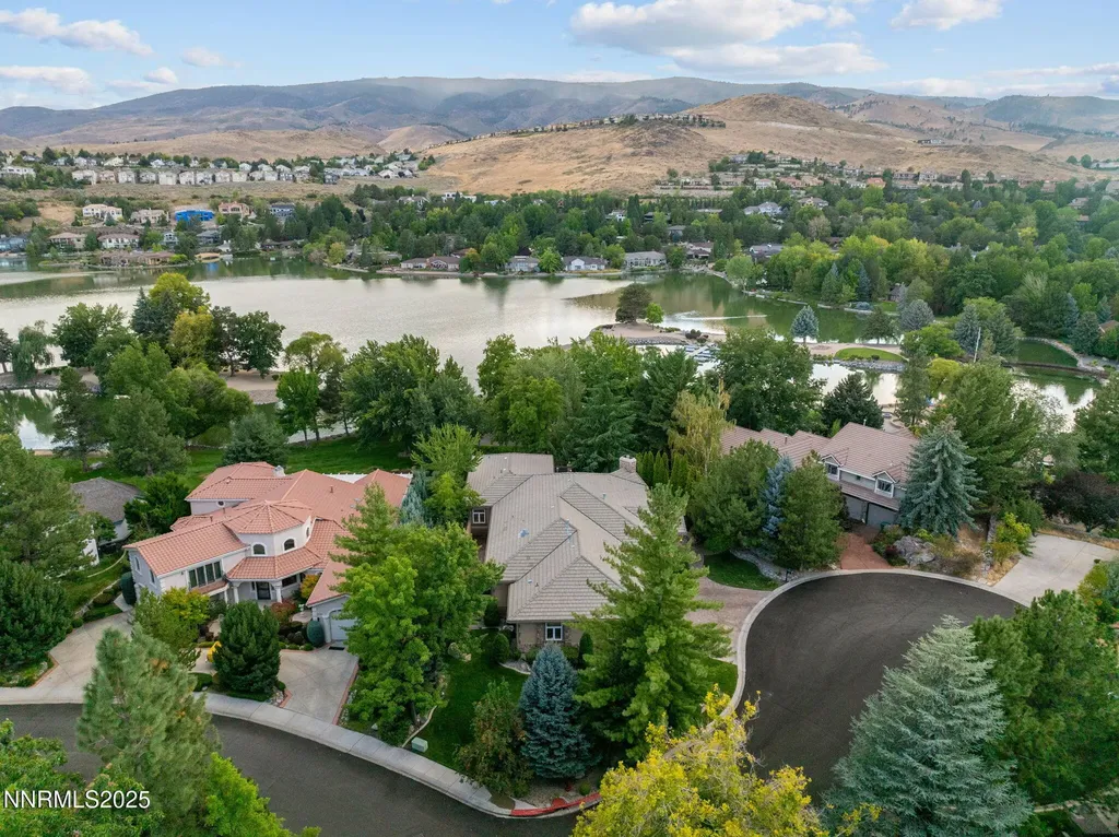 2415 Marina Reno NV 89519