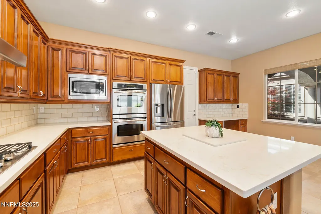 9950 Burghley Reno NV 89521