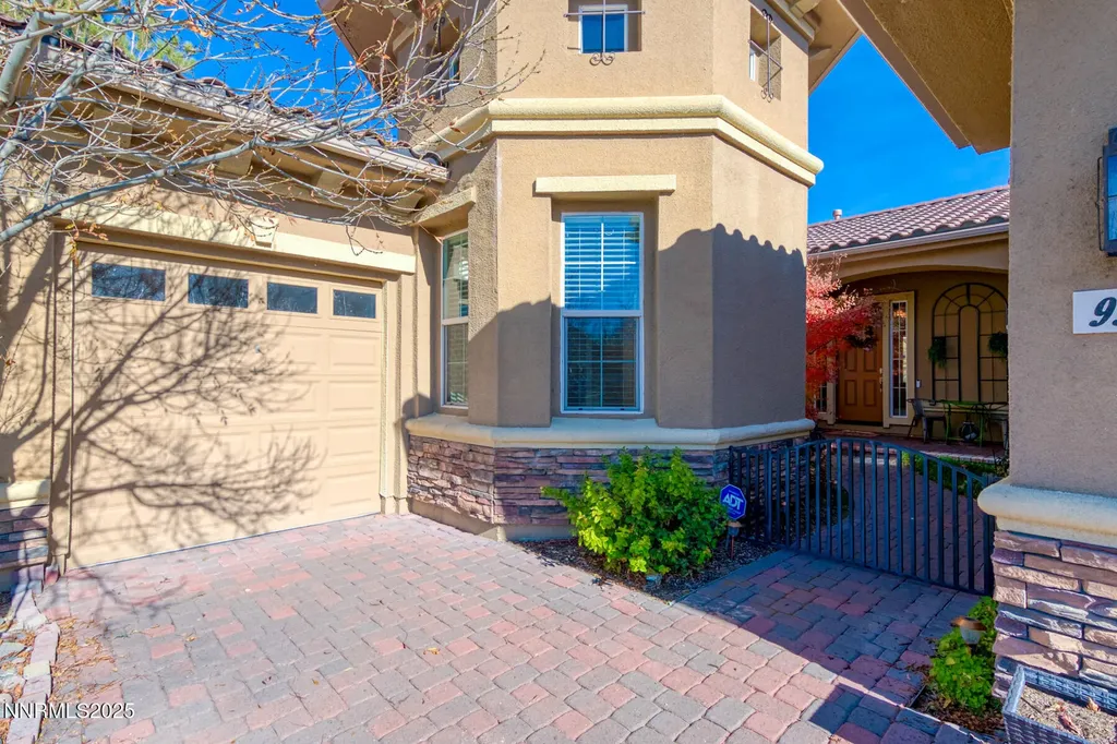 9950 Burghley Reno NV 89521