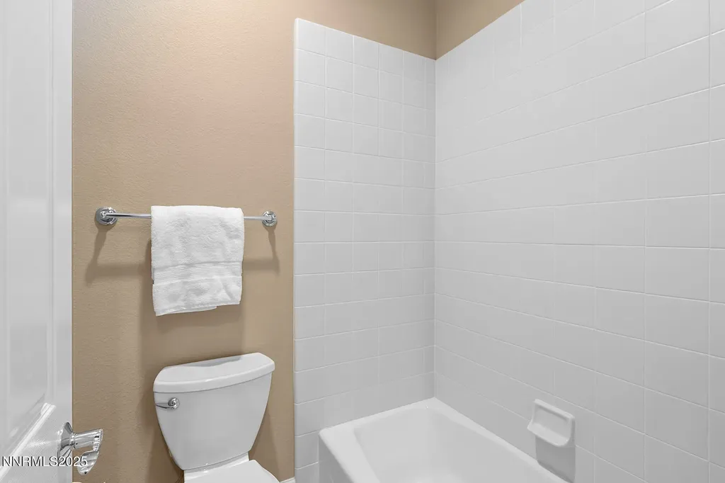 9950 Burghley Reno NV 89521