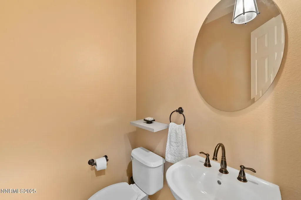 9950 Burghley Reno NV 89521