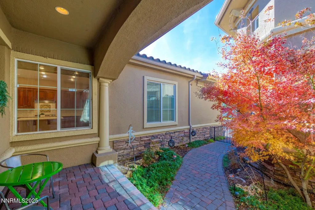 9950 Burghley Reno NV 89521