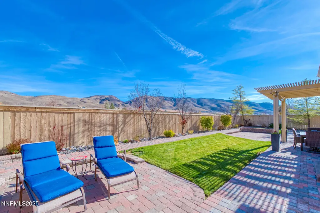 9950 Burghley Reno NV 89521