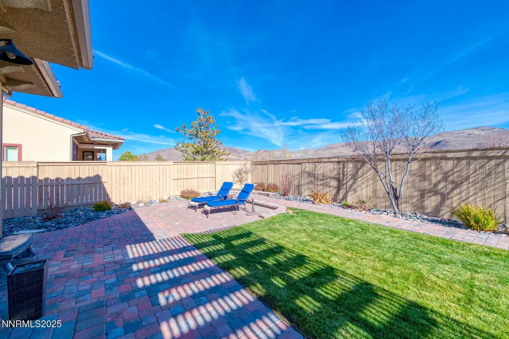 9950 Burghley Reno NV 89521