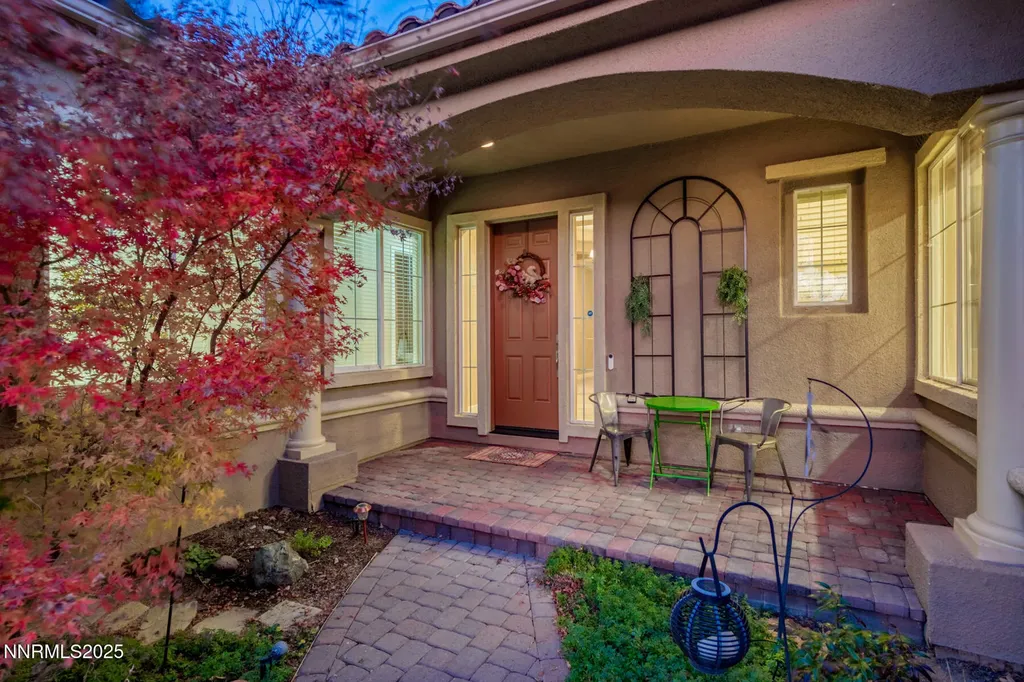 9950 Burghley Reno NV 89521