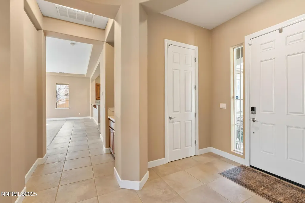 9950 Burghley Reno NV 89521
