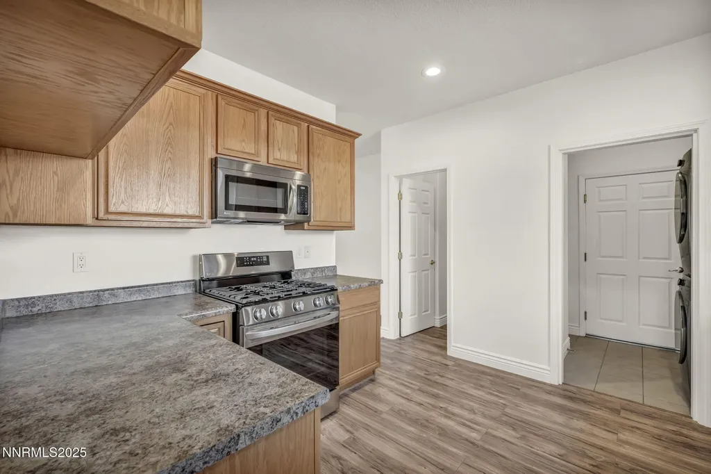 1379 Branden Gardnerville NV 89410