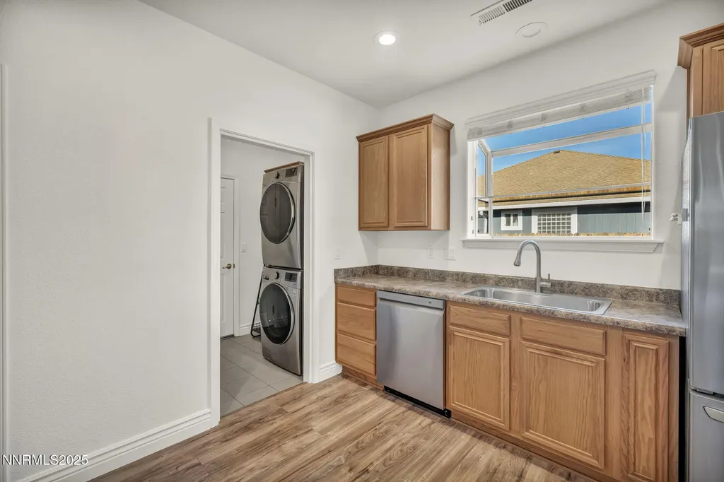 1379 Branden Gardnerville NV 89410