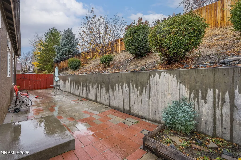 2756 Table Rock Carson City NV 89706