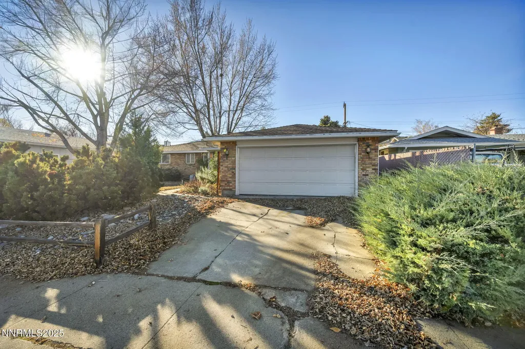 1832 Pyrenees Carson City NV 89703