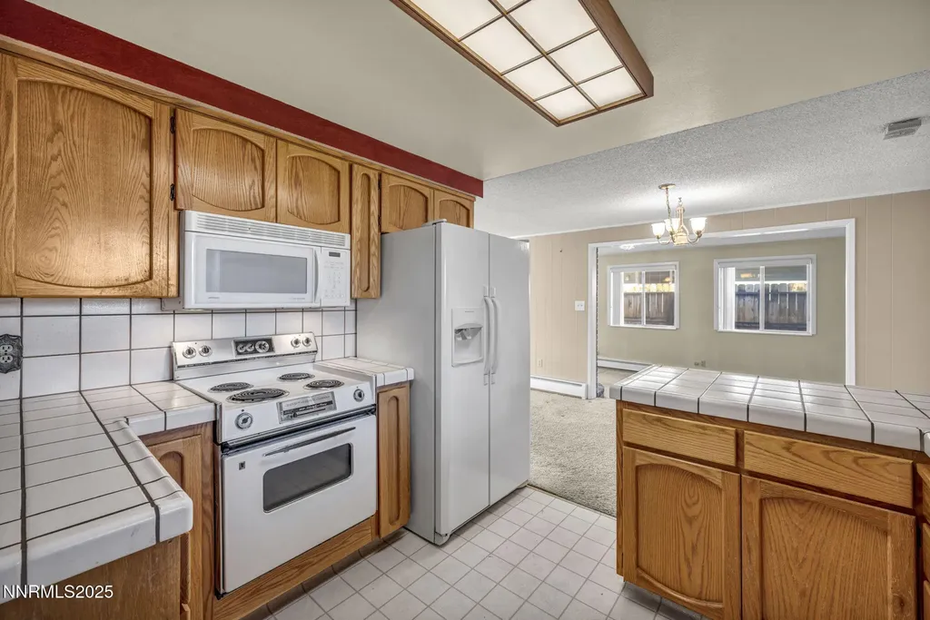 1832 Pyrenees Carson City NV 89703