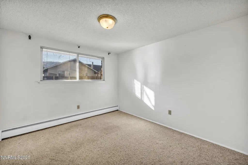 1832 Pyrenees Carson City NV 89703