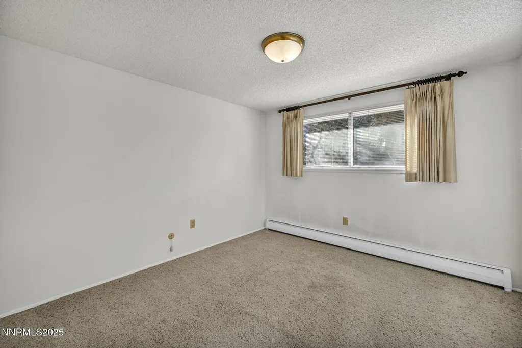 1832 Pyrenees Carson City NV 89703