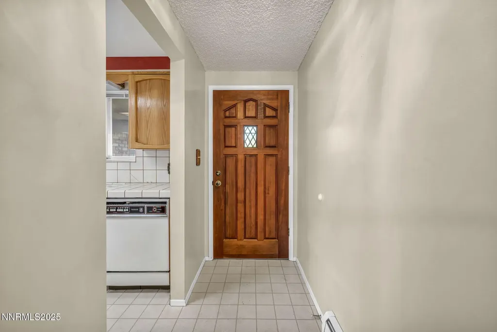 1832 Pyrenees Carson City NV 89703