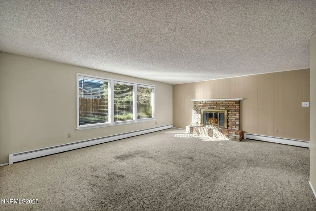 1832 Pyrenees Carson City NV 89703