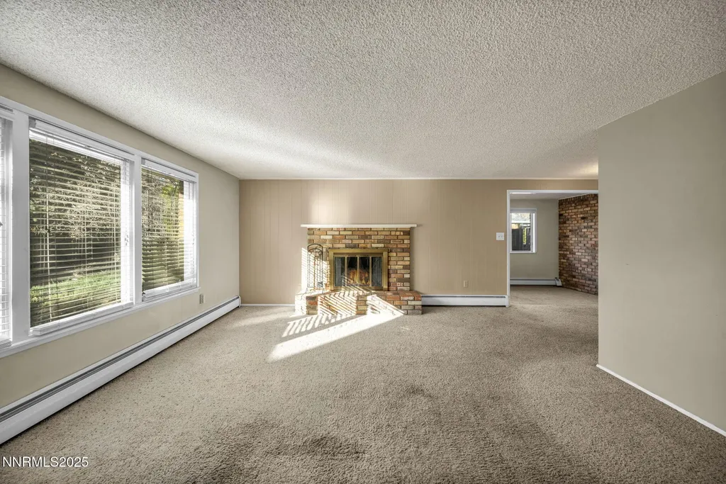 1832 Pyrenees Carson City NV 89703