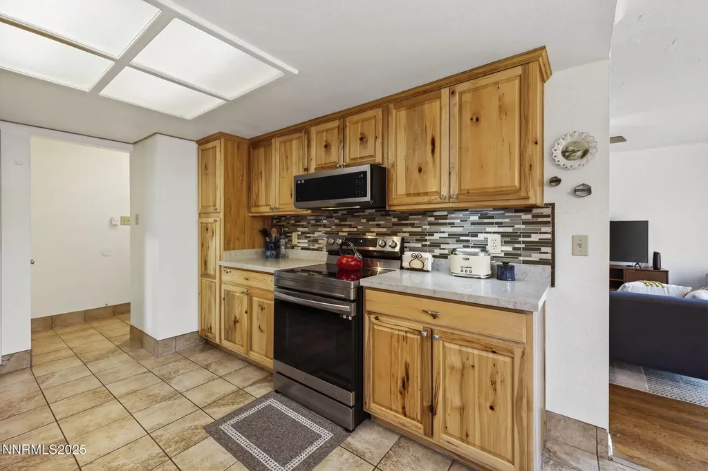 3295 Sandra Reno NV 89503