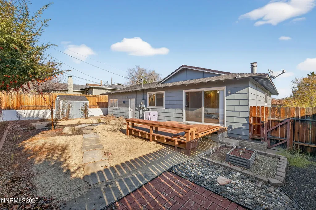 3295 Sandra Reno NV 89503