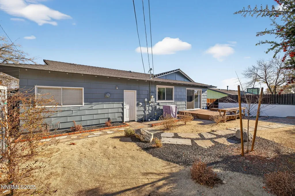 3295 Sandra Reno NV 89503