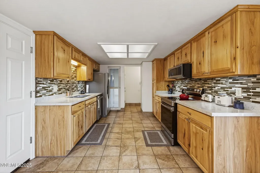 3295 Sandra Reno NV 89503