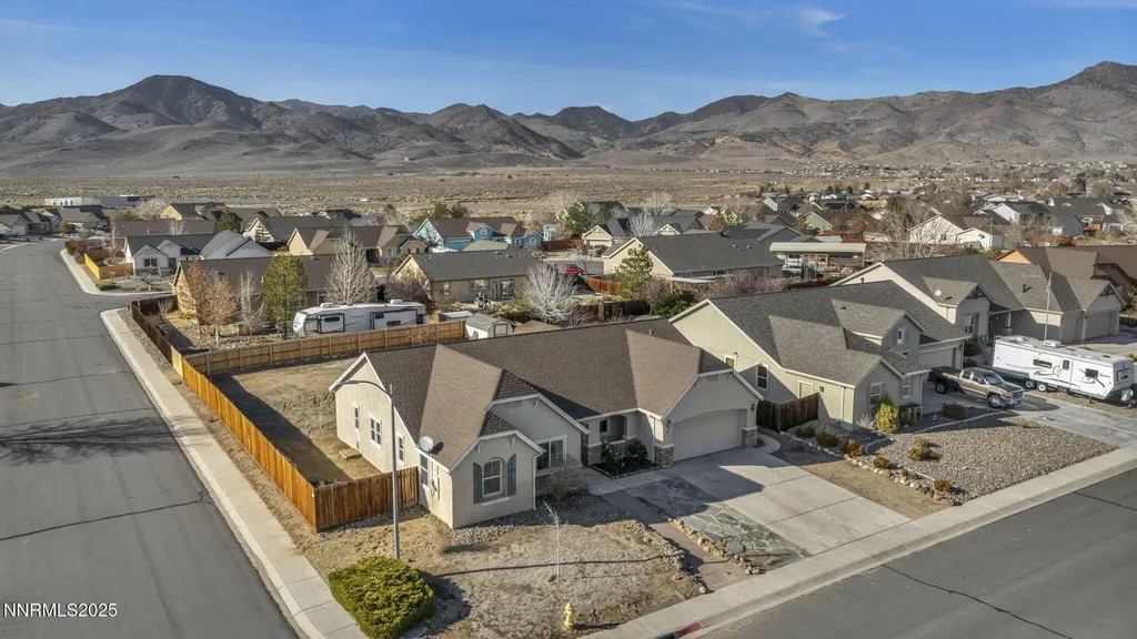 11 Cedar Crest Dayton NV 89403