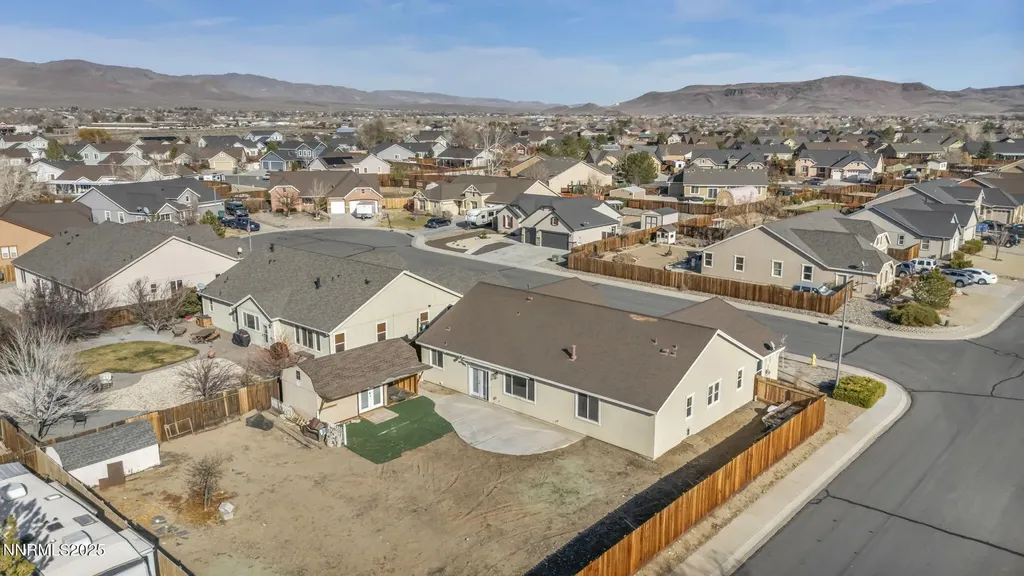 11 Cedar Crest Dayton NV 89403