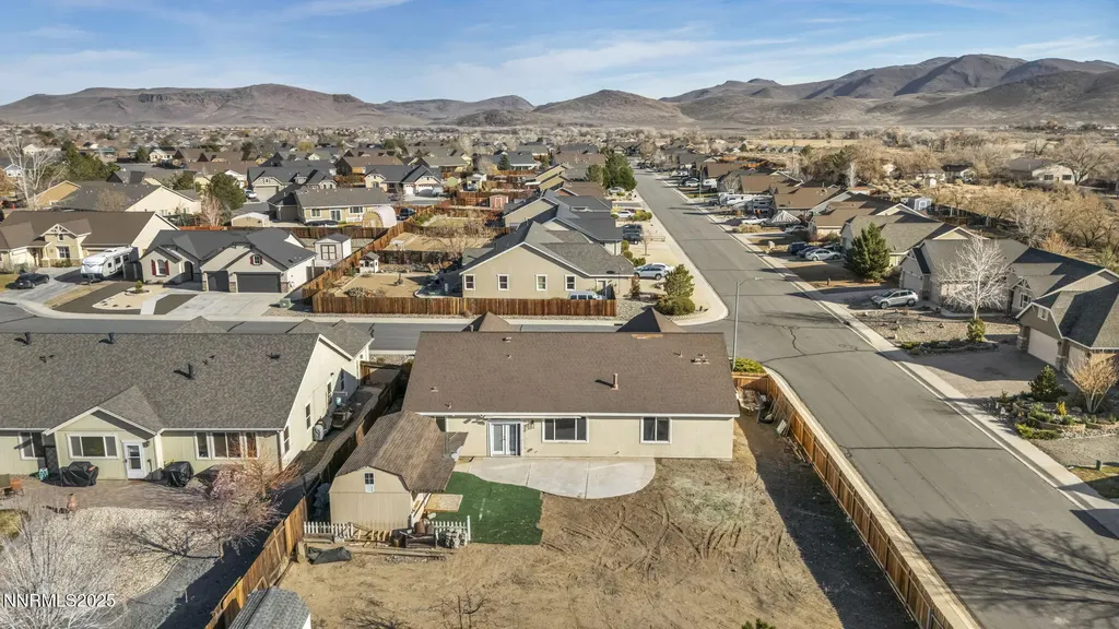 11 Cedar Crest Dayton NV 89403