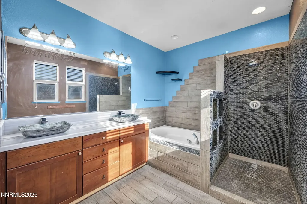 11 Cedar Crest Dayton NV 89403