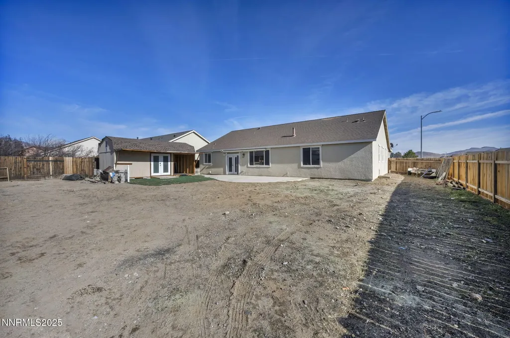 11 Cedar Crest Dayton NV 89403