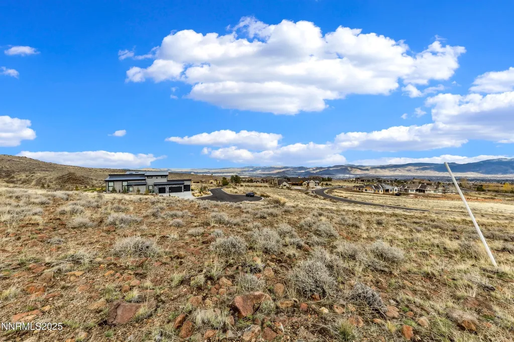 4255 Drop Tine Reno NV 89511