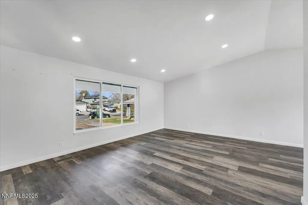 4140 Vivian Reno NV 89502