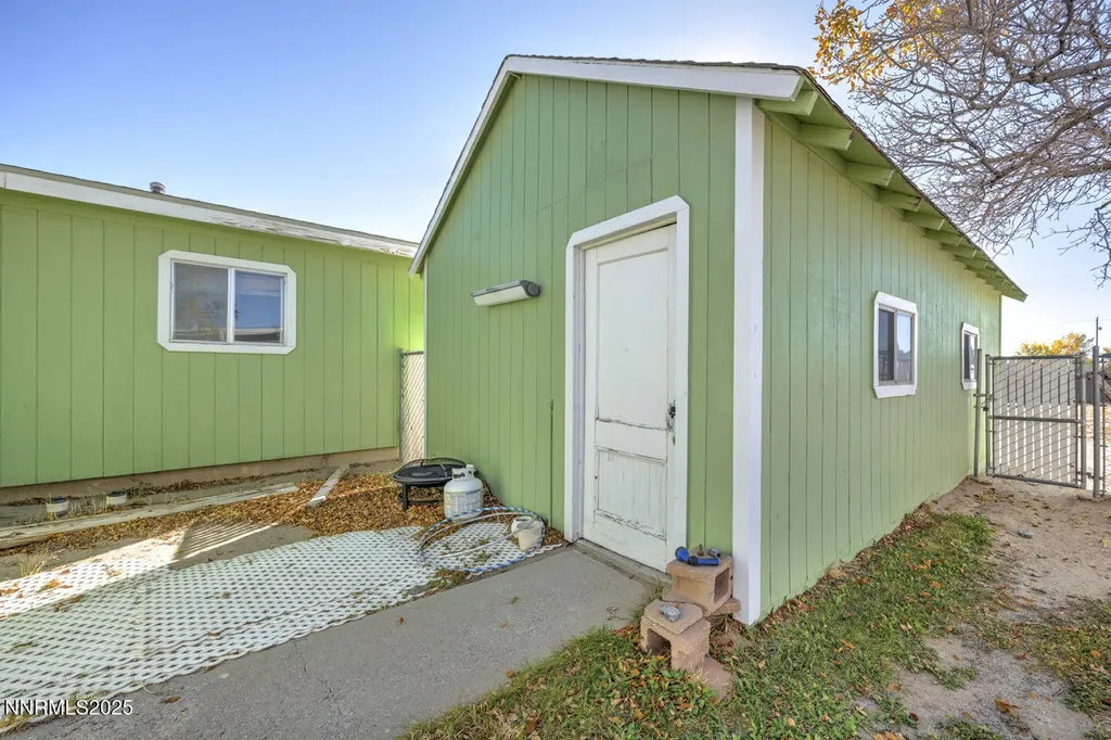 3395 Duane Fallon NV 89406