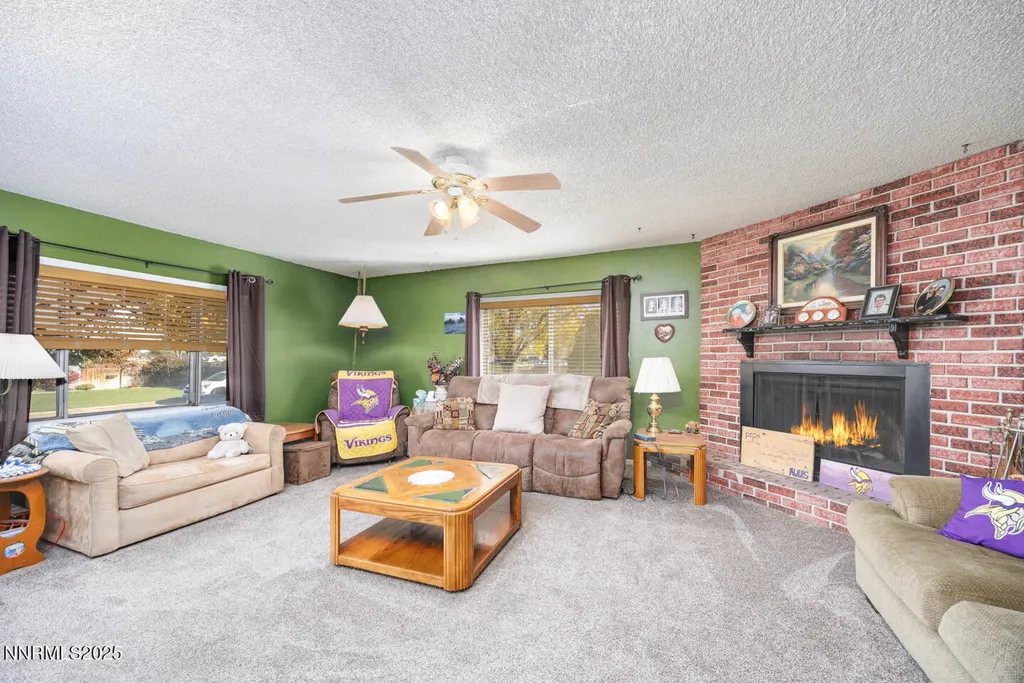 3395 Duane Fallon NV 89406