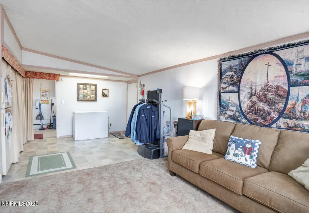 3395 Duane Fallon NV 89406