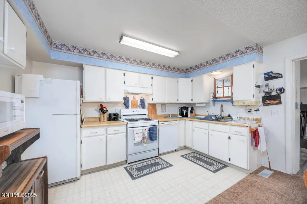 3395 Duane Fallon NV 89406