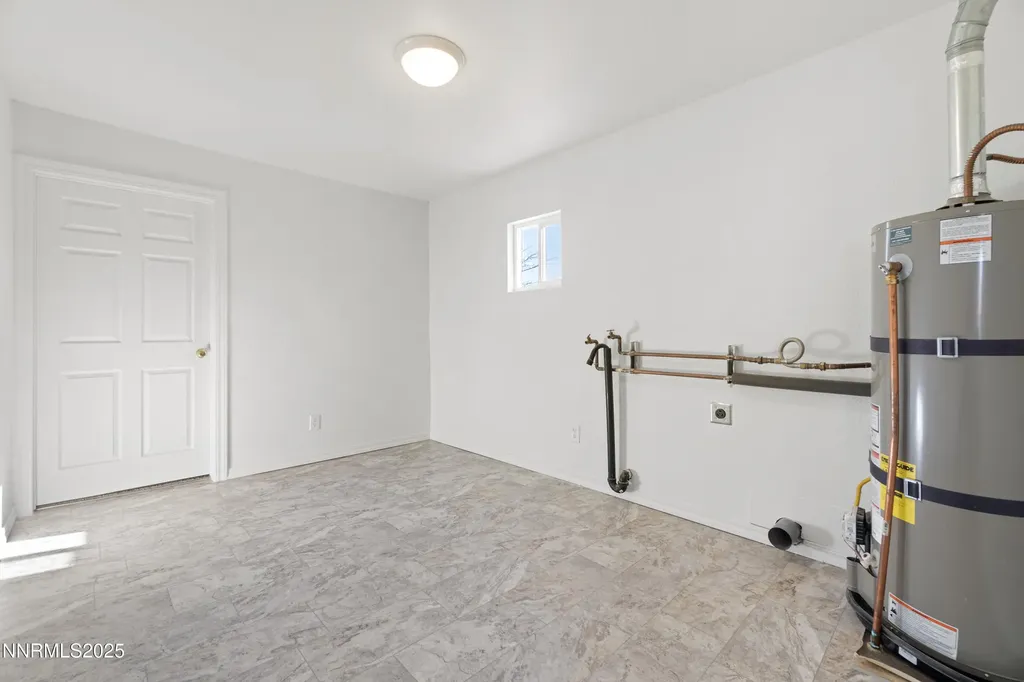 3375 Duane Fallon NV 89406