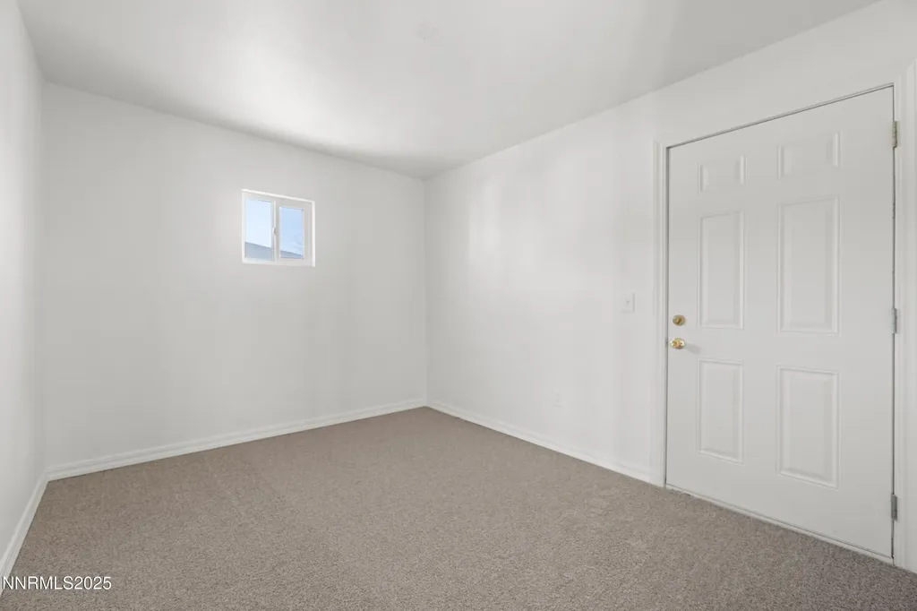 3375 Duane Fallon NV 89406