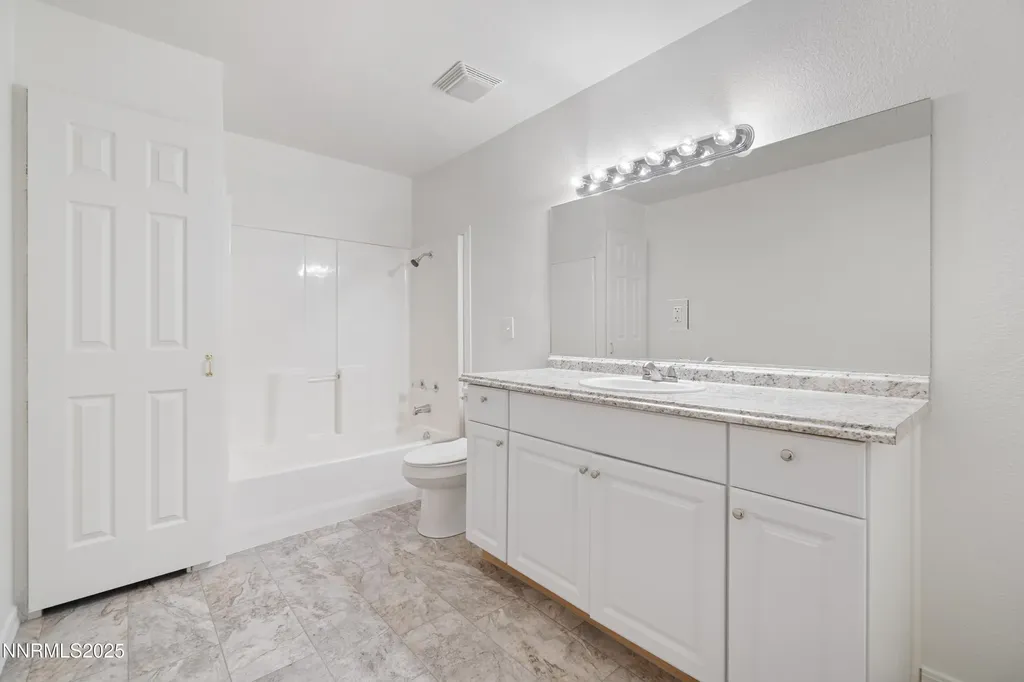 3375 Duane Fallon NV 89406