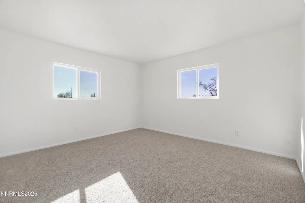 3375 Duane Fallon NV 89406