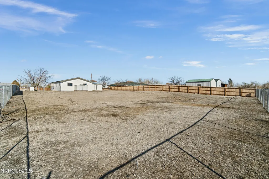 3375 Duane Fallon NV 89406