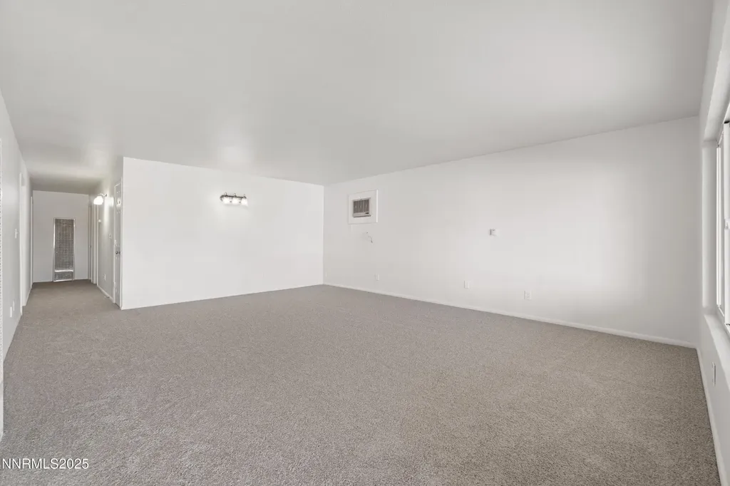 3375 Duane Fallon NV 89406