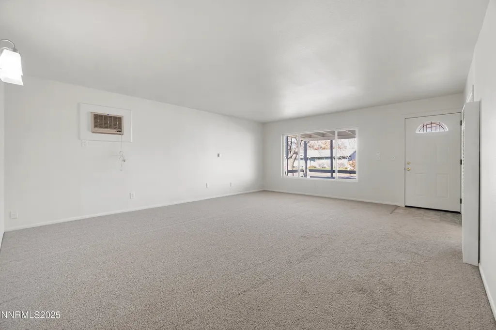3375 Duane Fallon NV 89406