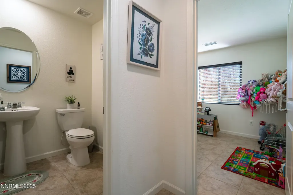 909 Convair Reno NV 89506